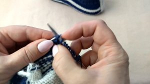 Следки  кеды спицами. Вяжем за два вечера.