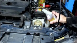 Mitsubishi Pajero 2008 Мицубиси Паджеро 3,2 литра Замена масла в гидроусилителе