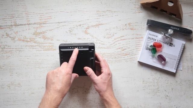 Fujifilm Instax square sq6 распаковка и обзор камеры смотреть онлайн