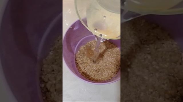 Рыболовная хитрость Весной эта насадка гарантирует улов #shorts смотреть онлайн