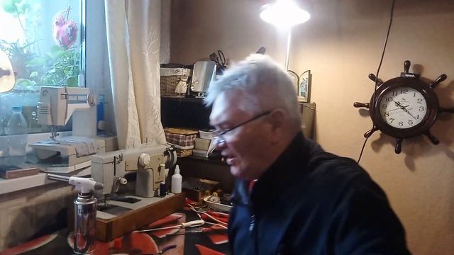 Пайка и восстановление игольной пластины на Чайку смотреть онлайн