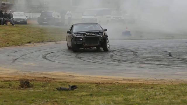 Kaikohe Speedway, BurnOut Pad Birthday Celebrations - 21Sept2012 PT5 CarlAdams смотреть онлайн