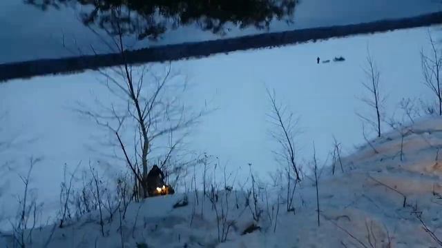 snowmobiles Jumping (arctic cat bearcat vs BRP Tundra) смотреть онлайн