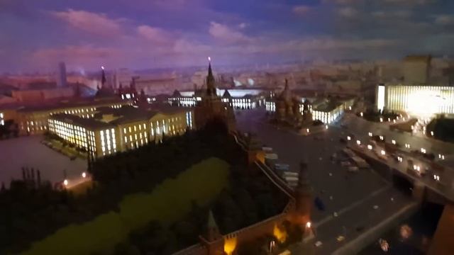 Высотка гостиница Украина – внутренний лоск и потрясающий вид на Москву с высоты птичьего полета смотреть онлайн