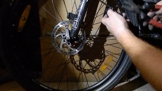 Замена колодок на гидравлике Shimano BLM 396 смотреть онлайн