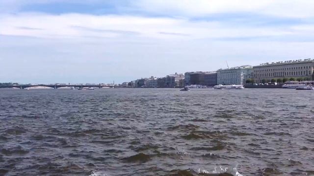 СПБ Вид на исторический центр. Нева. Петропавловская крепость. смотреть онлайн