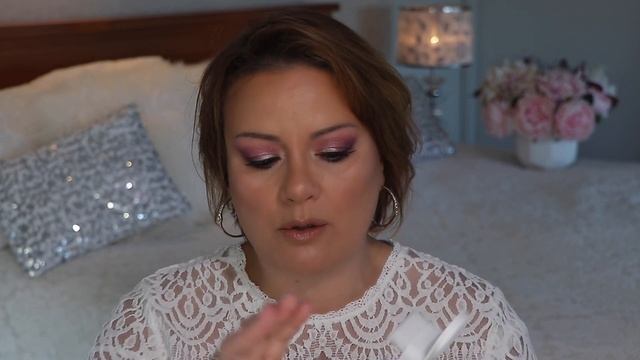 Best Makeup Mirror | Riki Loves Riki | Riki Skinny Vanity Mirror | Mature Beauty | Over 50 смотреть онлайн