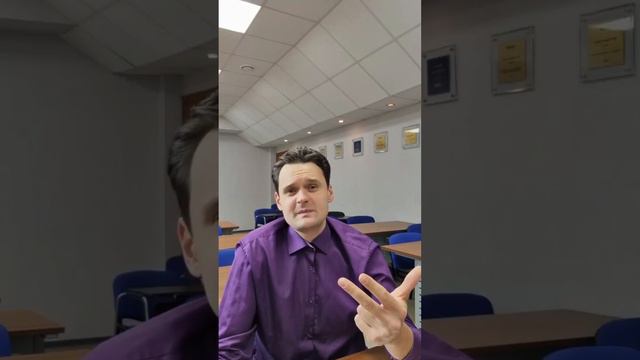 Если контракт за руководителя подписывает сотрудник, нужно ли указывать его данные? смотреть онлайн