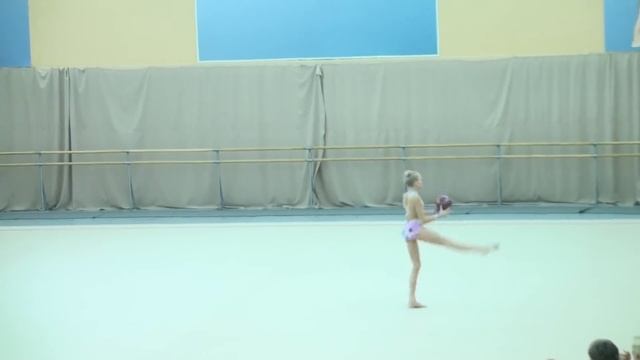 Кудрявцева Яна, мяч. Надежды Москвы 18.01.12 смотреть онлайн