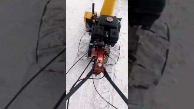 Мотоблок. Чистка снега2 смотреть онлайн