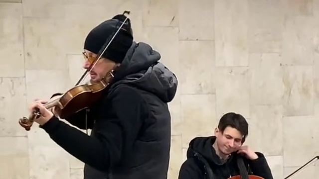 Потрясающее исполнение mulerman band. Танго смерти смотреть онлайн