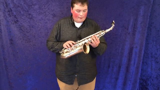 King Zephyr Silver Alto Saxophone with Art Deco 1930's Serial #196028 смотреть онлайн