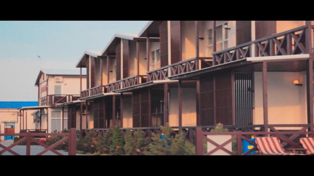 База отдыха Azov le Chalet смотреть онлайн