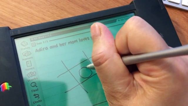 Apple Newton MessagePad 2000 superb note taking abilities смотреть онлайн