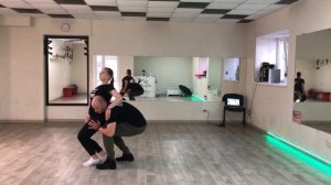 Танцевальные поддержки для свадебного танца.