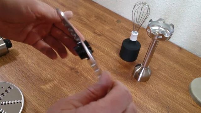 Блендер Saturn ST-FP0057 смотреть онлайн