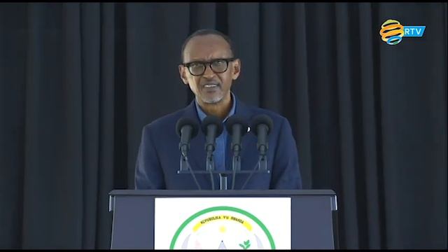 H.E P.KAGAME asoza amahugurwa yinzego zibanze смотреть онлайн