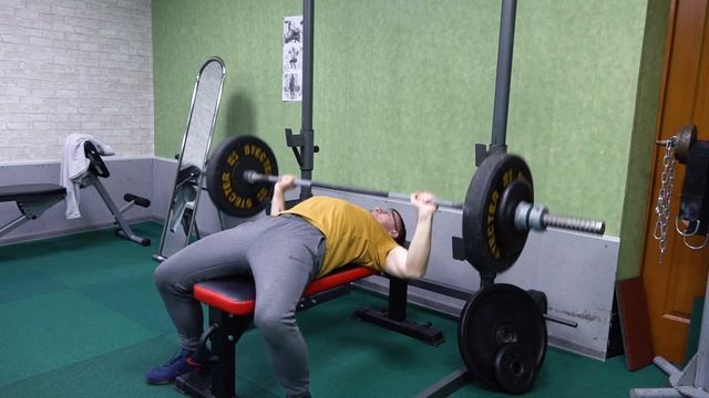 Пример силовых бегуна - ОФП для бега - Развитие мышц - Силовые тренировки смотреть онлайн