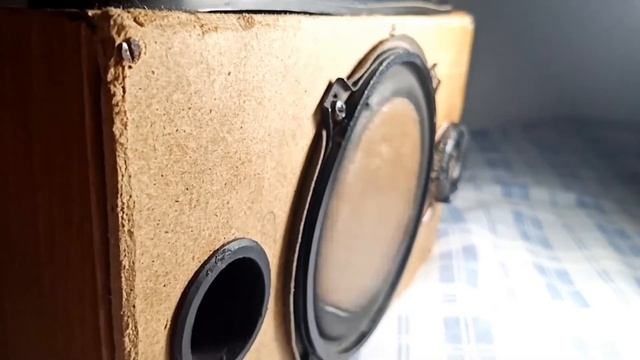 Розрыв портативной акустической системы 50w [BASS TEST] 1 subwoofer, 1 bass reflex, 1 Squeaker| WTF смотреть онлайн