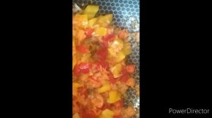 Розочки из лаваша с фаршем  в овощной подливе