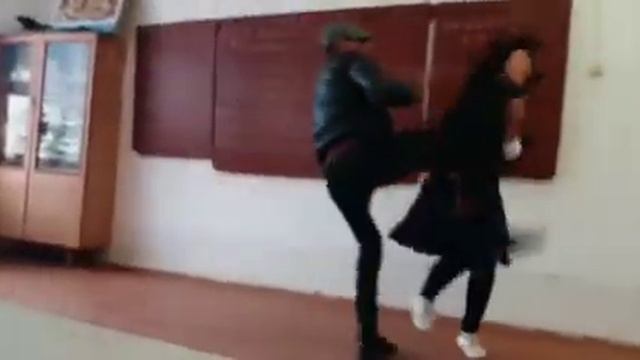 Биздин мектеп смотреть онлайн