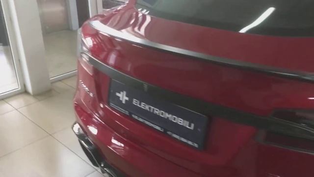 Тесла в Москве смотреть онлайн