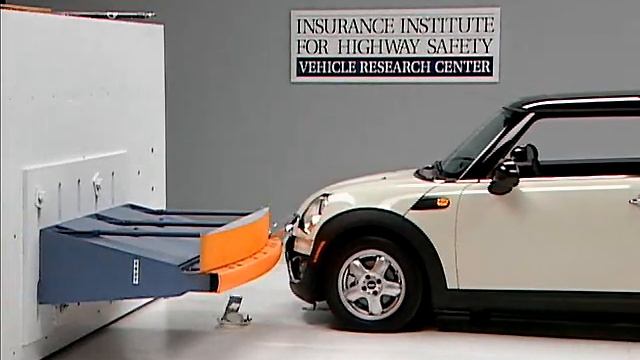 Mini Cooper bumper crash test iihs 3 to 6 mph смотреть онлайн