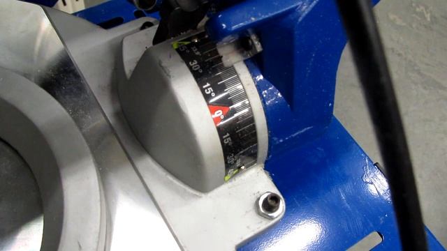 Обзор торцовочно-усовочной пилы (sliding Mitre Saw) Scheppach НМ 120L