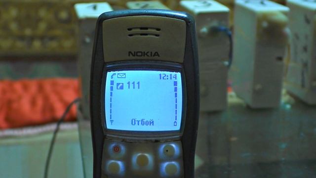 One Million Volts Generator / A High Voltage Generator DIY смотреть онлайн