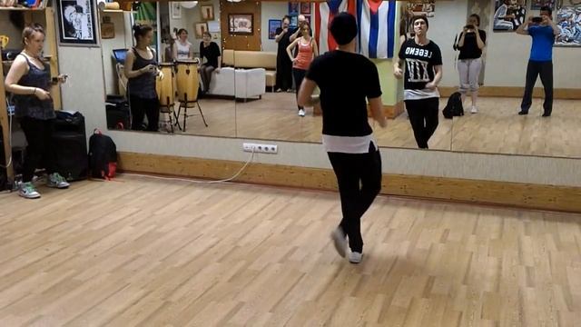 Сальса (начинающие). Стас Швецов 26.04.16 смотреть онлайн