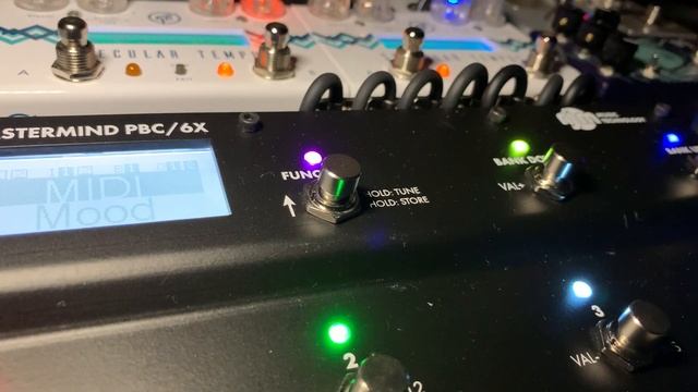 Strymon Iridium and Chase Bliss Audio Mood Ambient Sketch #4 смотреть онлайн