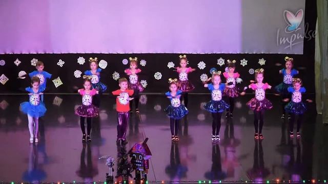 Новогодний карнавал 26.12.17 (фрагменты)