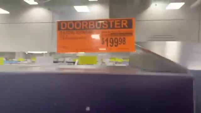Sam's Club ~ Doorbuster Weekend! ~ 3 days only! смотреть онлайн