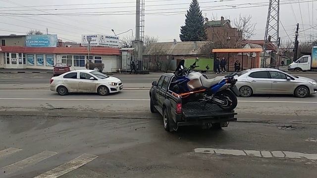 МОТОБАЗА. Клиент покупает Honda XL 1000 V Varadero .WWW.MOTOBAZA.BIZ смотреть онлайн