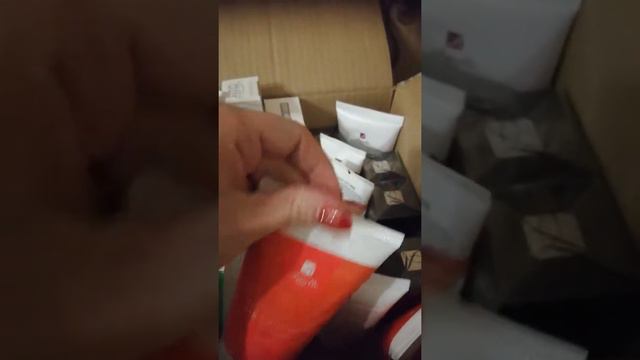 Так мы получаем посылки от компании Armelle!