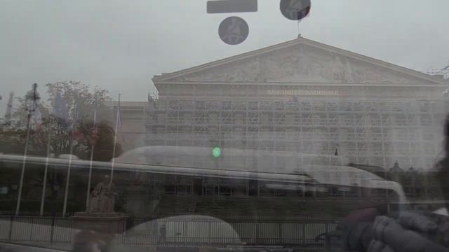 ЕДЕМ на ПЛОЩАДЬ СОГЛАСИЯ или КОНКОРД (Place de la Concorde, Paris, France) смотреть онлайн