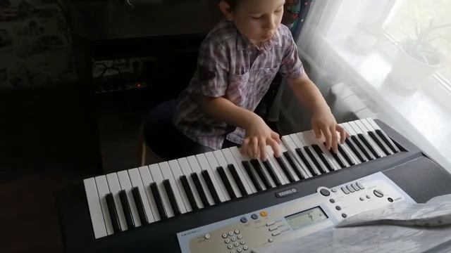 Мелодия песни Милая бабуленька. Л. Гусева