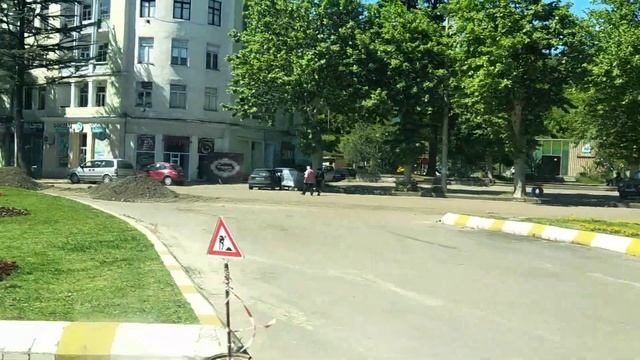 Кутаиси Грузия 2019 прогулка по городу (основным улицам), центр, рынок, вокзал смотреть онлайн