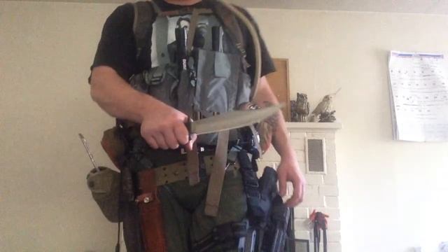 Survival vests, Doomsday. A lot of knives and throwing axes смотреть онлайн