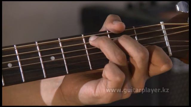 Божественный звук гитары, просто мастер!!!! Club Music смотреть онлайн