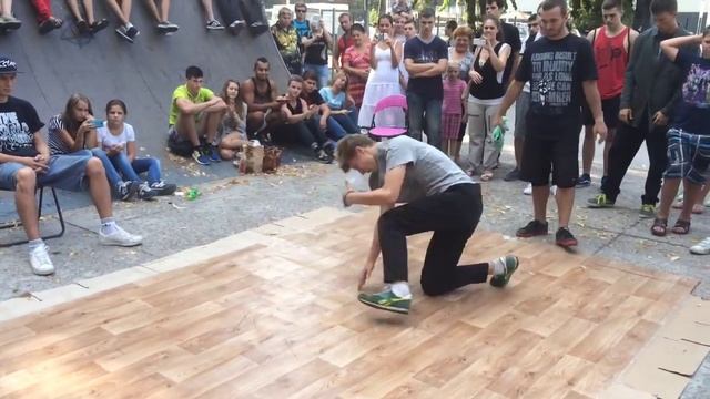 Girka vs Red Horse Соковыжималка 2015 смотреть онлайн