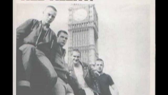 Red Alert - Here Comes The Sun смотреть онлайн
