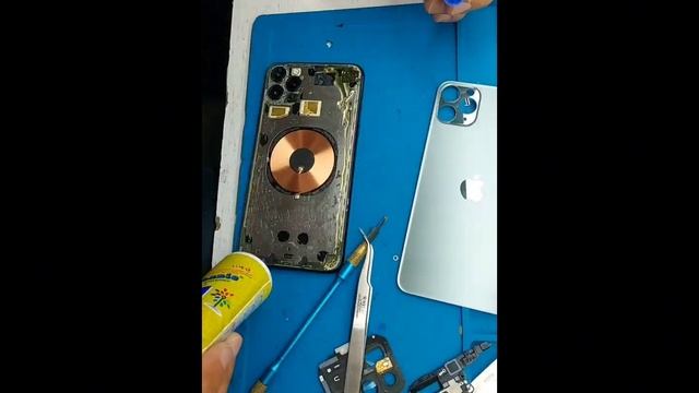 iPhone 11 pro Max замена перед и задняя стекла! не забывайте подписаться на канале смотреть онлайн