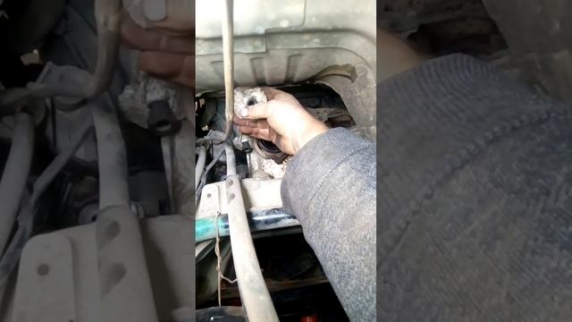 ПЕЖО 407 заміна тросів кпп смотреть онлайн