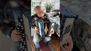 Russian accordion, 100 bass, Bayan, Button accordion, Garmon, Accordion, Soviet bayan Molodechno 2