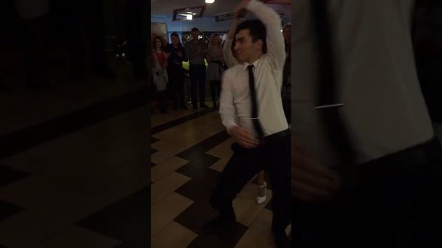 Сваденый танец муз. The Time of my life (OST Грязные танцы) смотреть онлайн