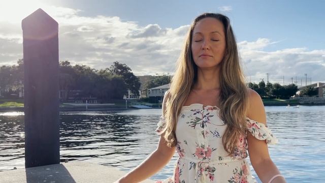 Day 9 -- Meditation for Tranquility and a Calm, Quiet Mind -- 30 Days of Mindfulness смотреть онлайн