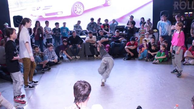 2014.11.29 Реп на голове г. Казань www.breakdance-ufa.ru смотреть онлайн