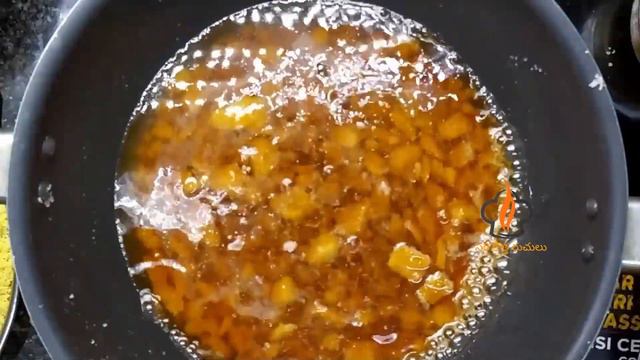 traditional andhra special Sweets | Chana Dal , Jaggery and coconut sweet | Poli purnam boorelu смотреть онлайн