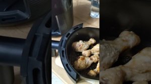 Аэрогриль Kitfort KT 2237 готовим курочку голень